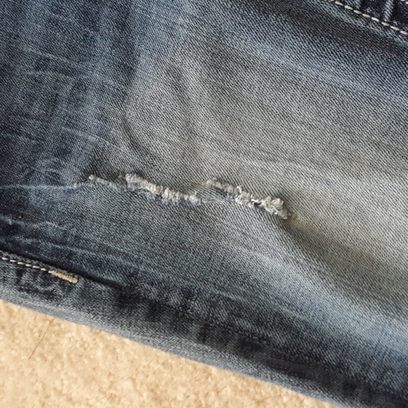 Miss Me Capri - Picture 13 of 13